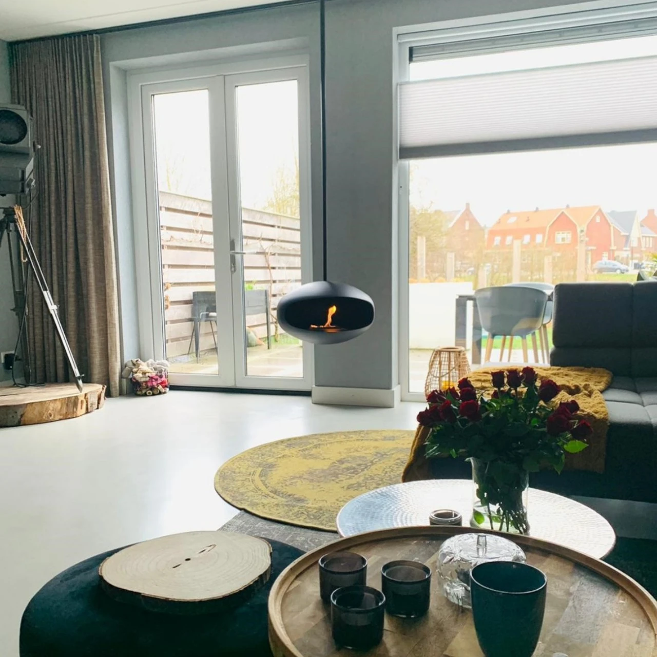 Cocoon Fires AERIS Ethanolkamin Deckenmontage Schwarz – Bild 13